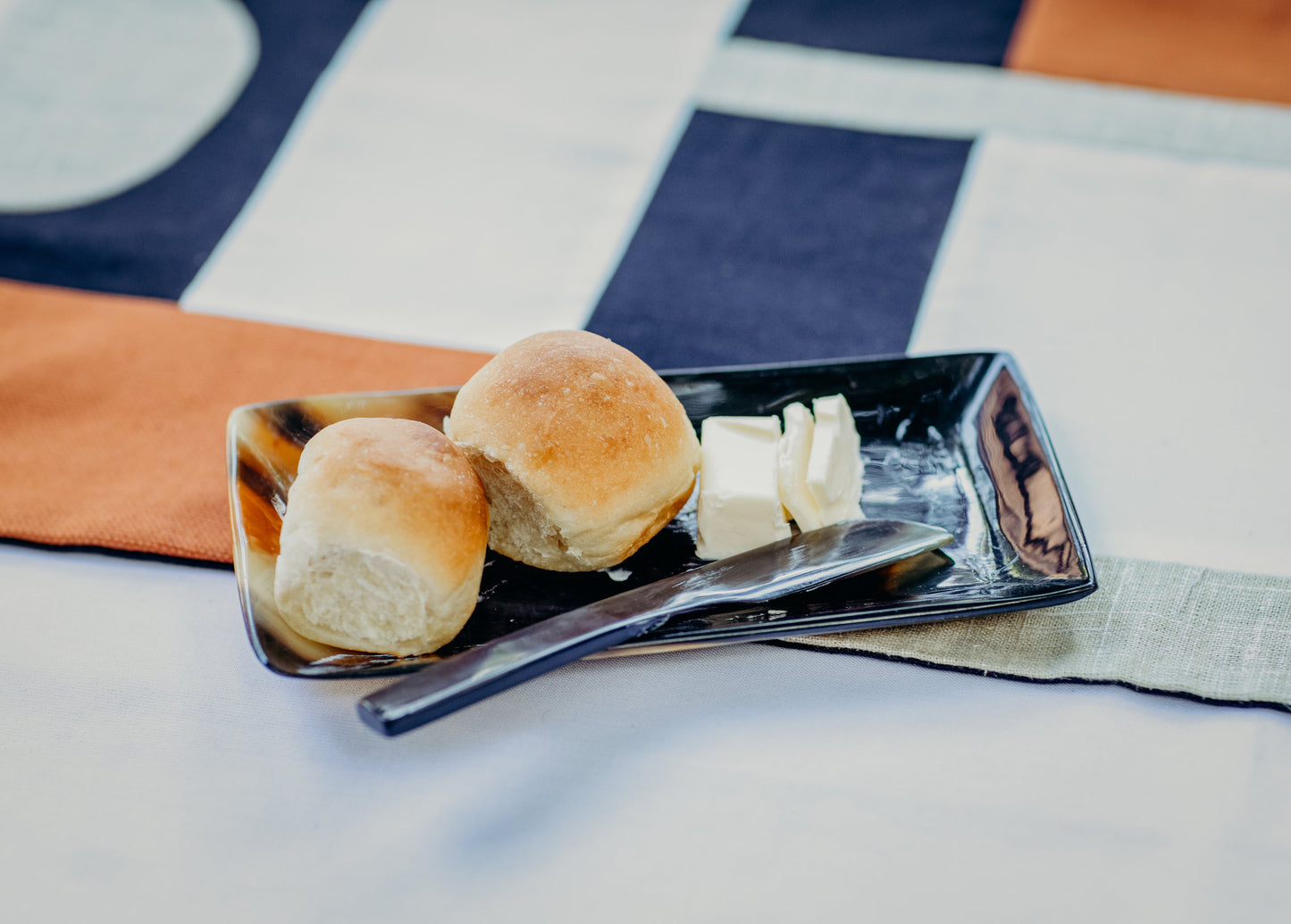 Horn Butter Tray + Knife