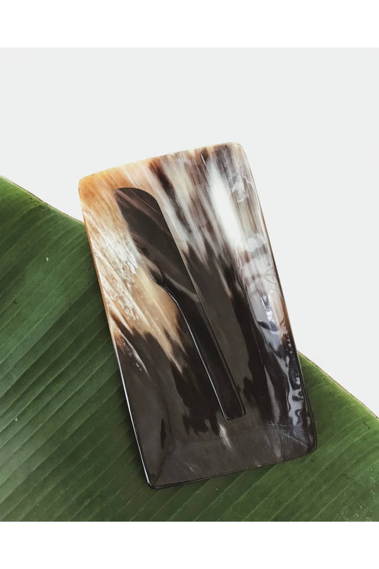 Horn Butter Tray + Knife