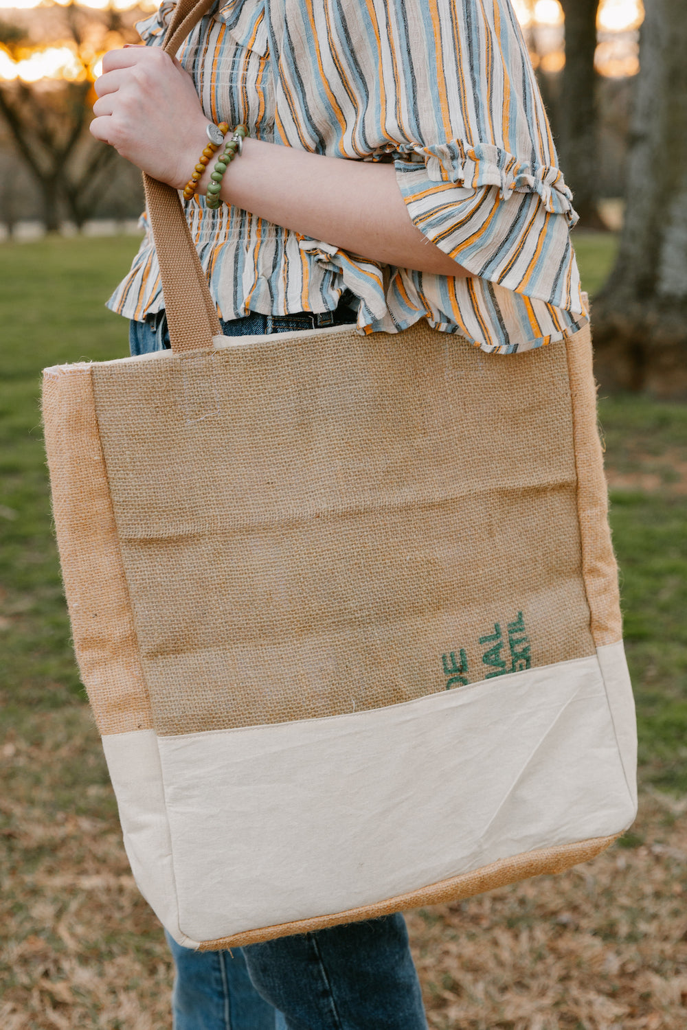 Burlap Market Tote