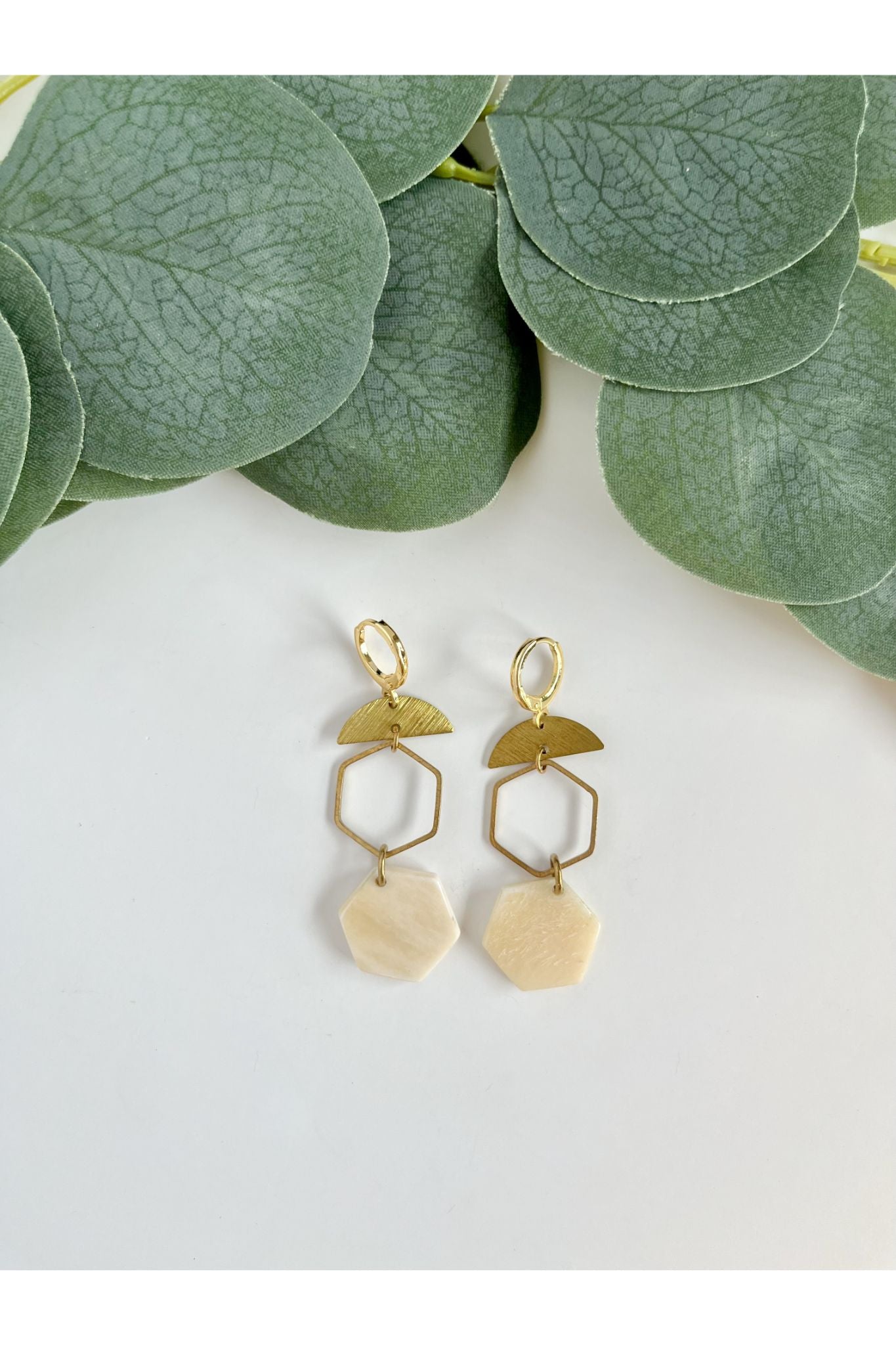 Honey Hug Earrings